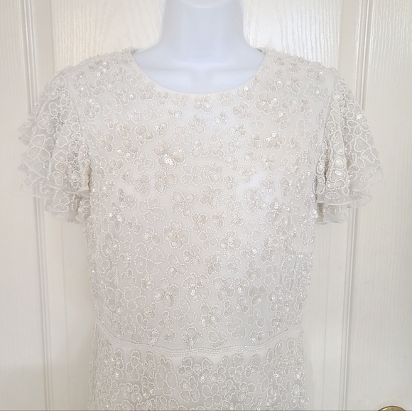 Mac Duggal | Embellished Ruffle Cap Sleeve V-Neck Midi Dress Size 6 Style 10810 - Picture 5 of 17